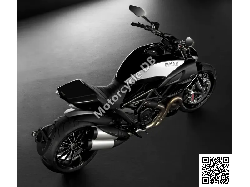 Ducati Diavel Cromo 2012 31380