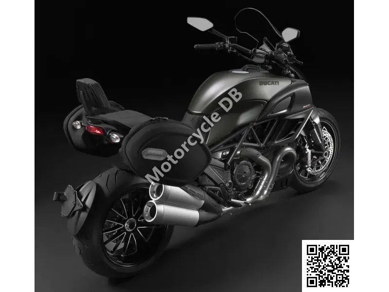 Ducati Diavel Strada 2014 31396