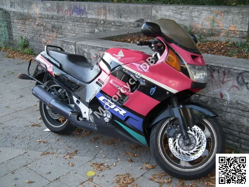 Honda CBR 1000 F 1987 30015