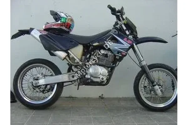 2010 AJP PR4 200 Enduro