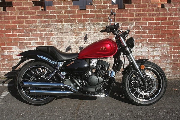 2020 AJS Highway Star 125