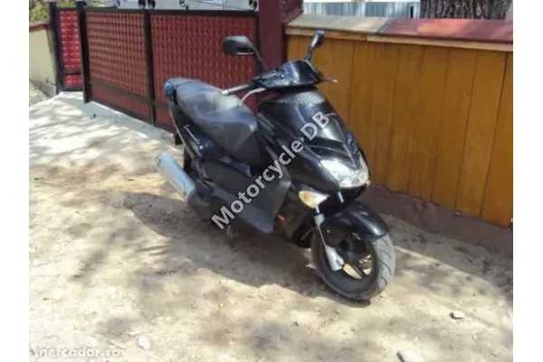 2006 Aprilia Leonardo 125