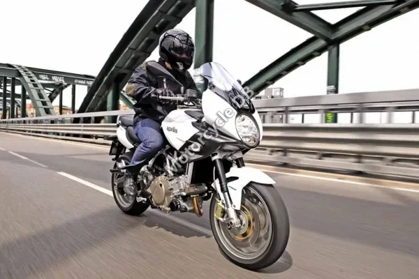 2011 Aprilia Mana 850