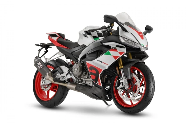 2021 Aprilia RS 660