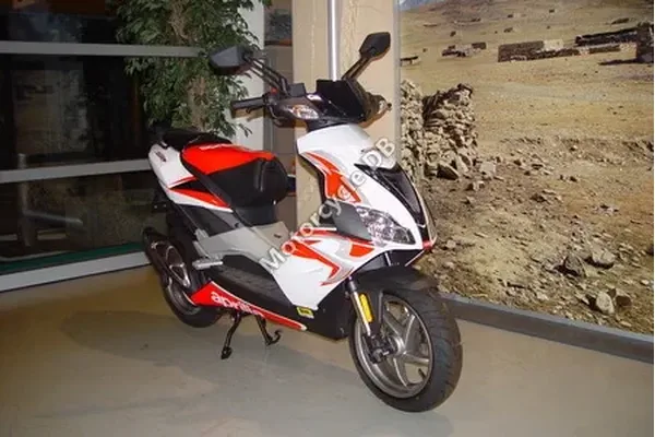 2008 Aprilia SR 50 R