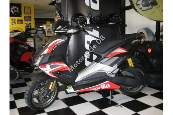 2009 Aprilia SR 50 R Street