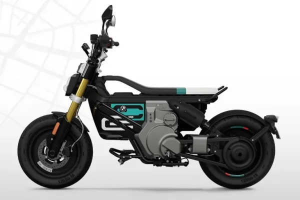 2026 BMW Ce 02