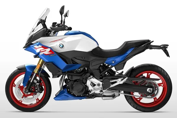 2025 BMW F 900 XR