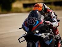 M1000RR 2026 69885 Thumb