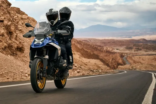 2026 BMW M 1000 XR