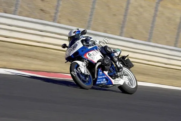 2011 BMW HP2 Sport