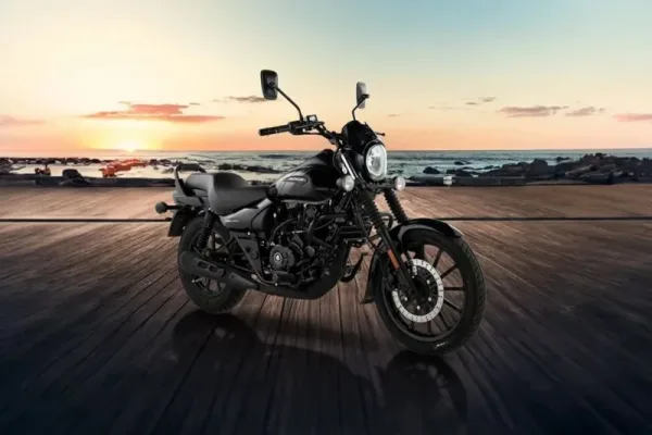 2026 Bajaj Avenger 220 Street