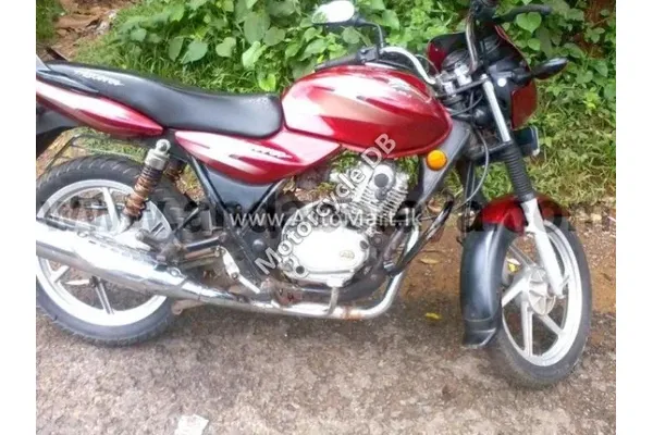 2007 Bajaj Discover
