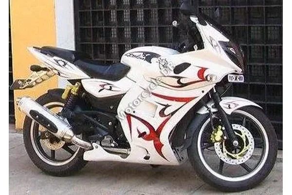 2011 Bajaj Pulsar 220 F