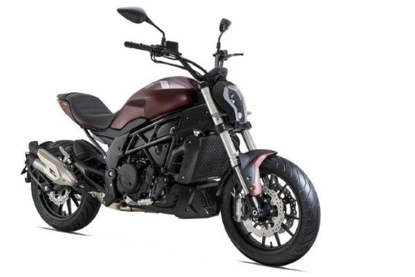 2024 Benelli 502C