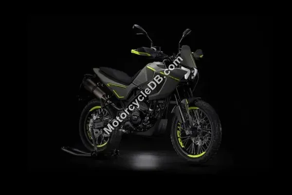 2023 Benelli BKX 250 S