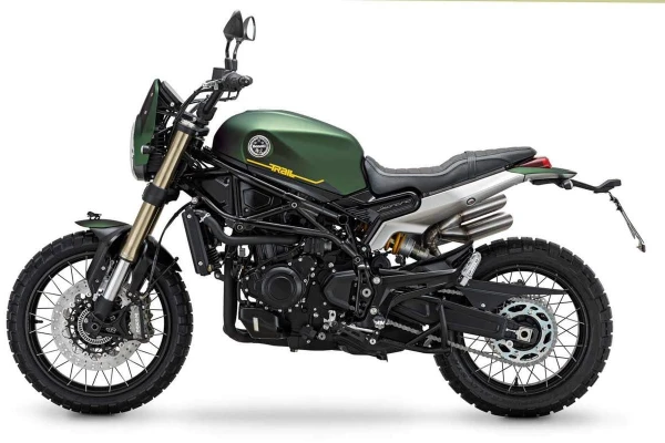 2020 Benelli Leoncino 800