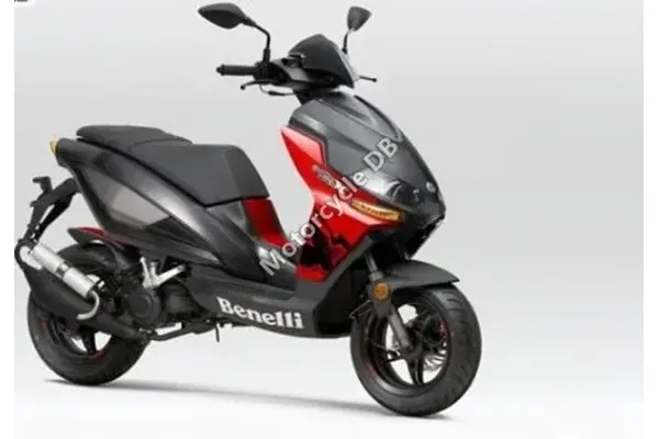 2010 Benelli QattroNove X On Road