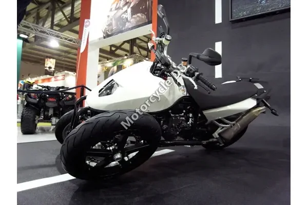2011 Brudeli 654L