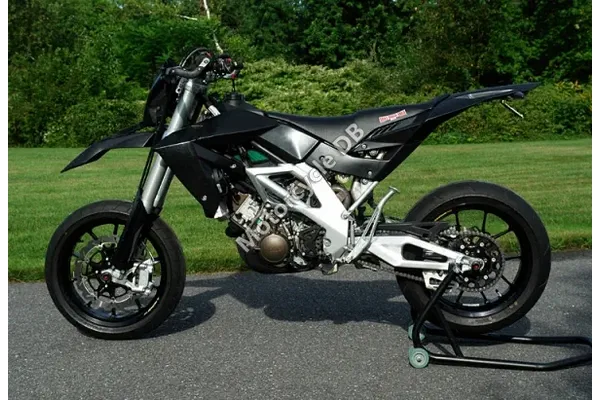 2009 CCM 450 DS Supermoto