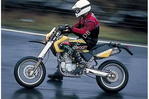 2000 CCM 604 R