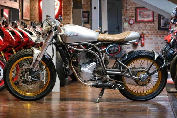 2019 CCM Spitfire Cafe Racer