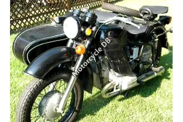 1982 Dnepr MT 10 (with Sidecar)