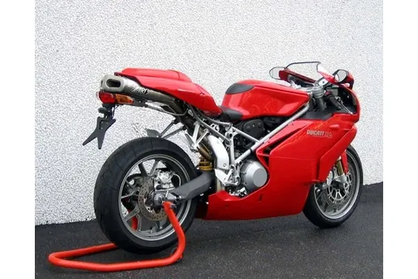2006 Ducati 749S