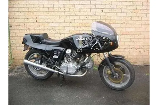 1984 Ducati 900 SS Hailwood-Replica