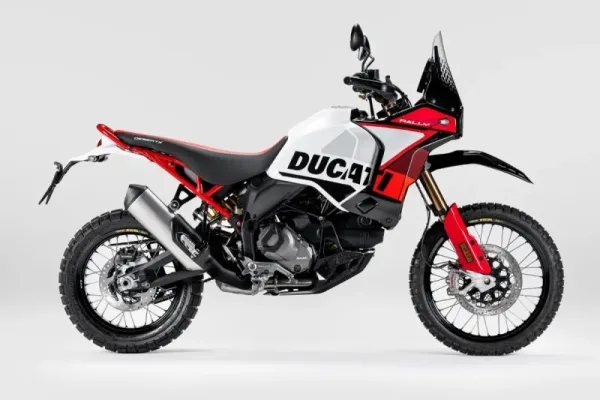 2025 Ducati Desertx 937 Rally