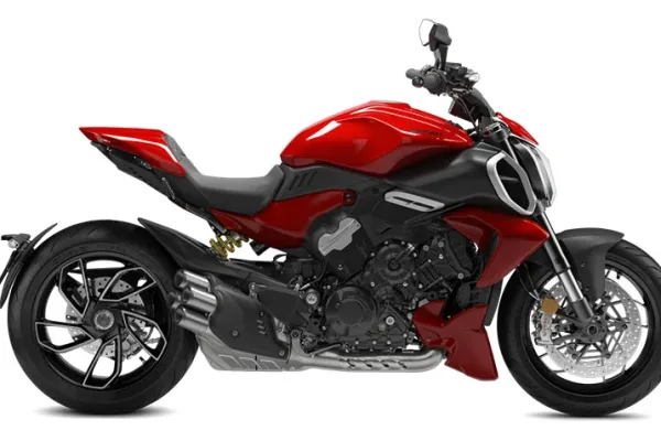 2025 Ducati Diavel V4
