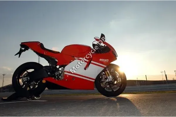 2008 Ducati Desmosedici RR