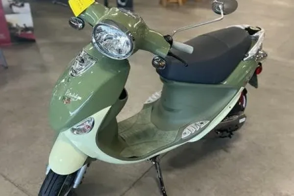2026 Genuine Scooter Buddy 50 International