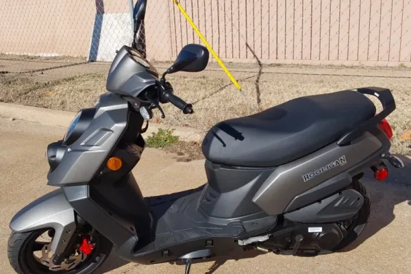 2025 Genuine Scooter Hooligan 170I