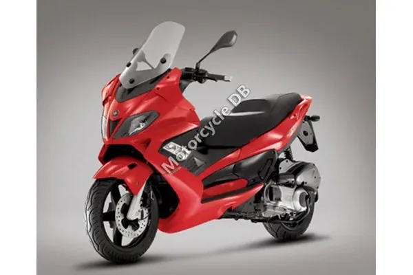 2011 Gilera Nexus 300