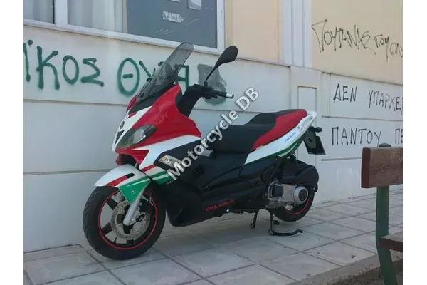 2009 Gilera Nexus 300 Centenario