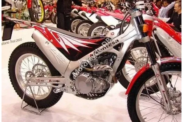 2010 HM Cota 4RT