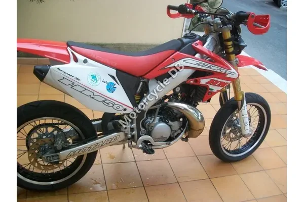 2010 HM Derapage 10