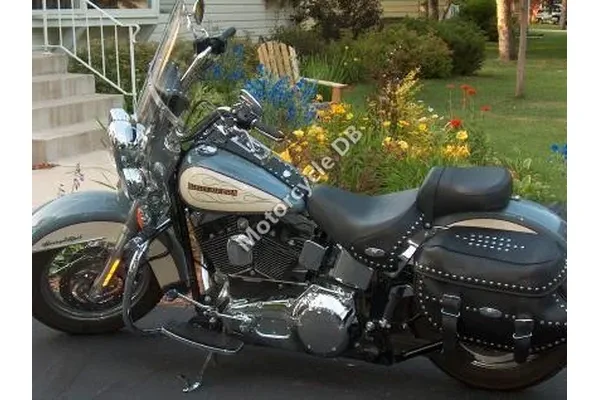 2002 Harley-Davidson FLSTCI Heritage Softail Classic