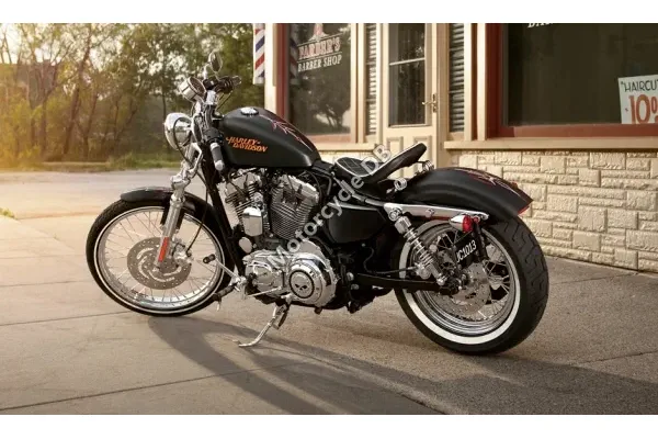 2013 Harley-Davidson Sportster Seventy-Two