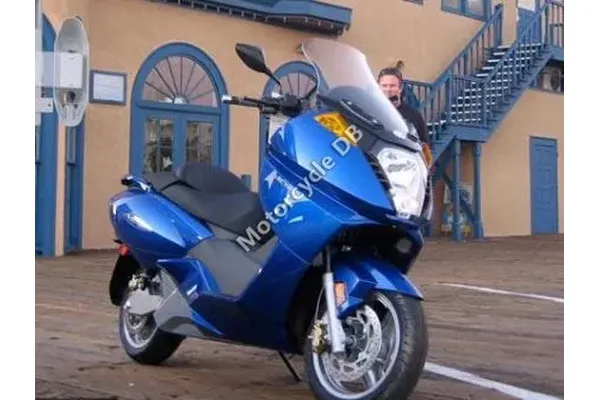 2011 Hesketh HZE Vectrix