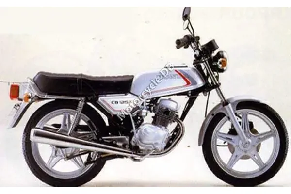 1981 Honda CB 125 T 2
