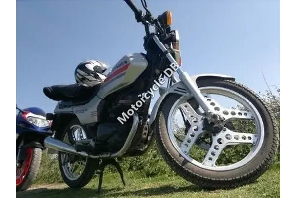 1983 Honda CB 125 T 2