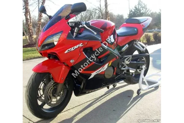 2002 Honda CBR600F