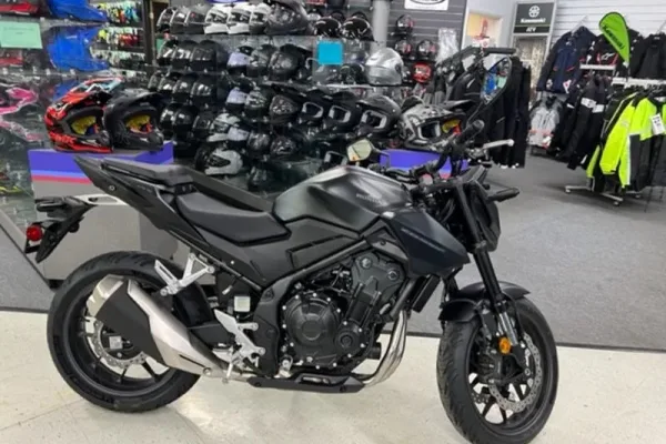 2025 Honda CB500F