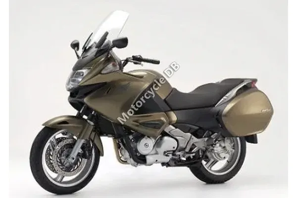 2010 Honda Deauville 700