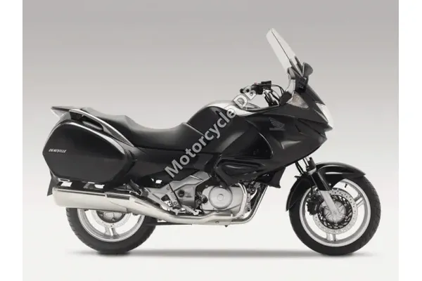 2010 Honda Deauville 700 C-ABS