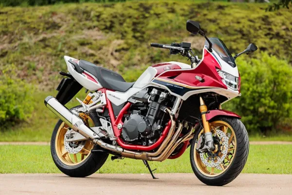 2015 Honda CB1300 Super Bol Dor