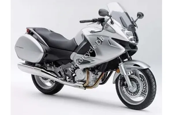 2010 Honda NT700V