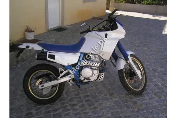 1991 Honda NX 650 Dominator